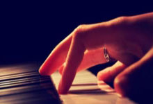 爱游戏：久保建英：我没因种族歧视感到困扰，没人因我是亚洲人歧视我.